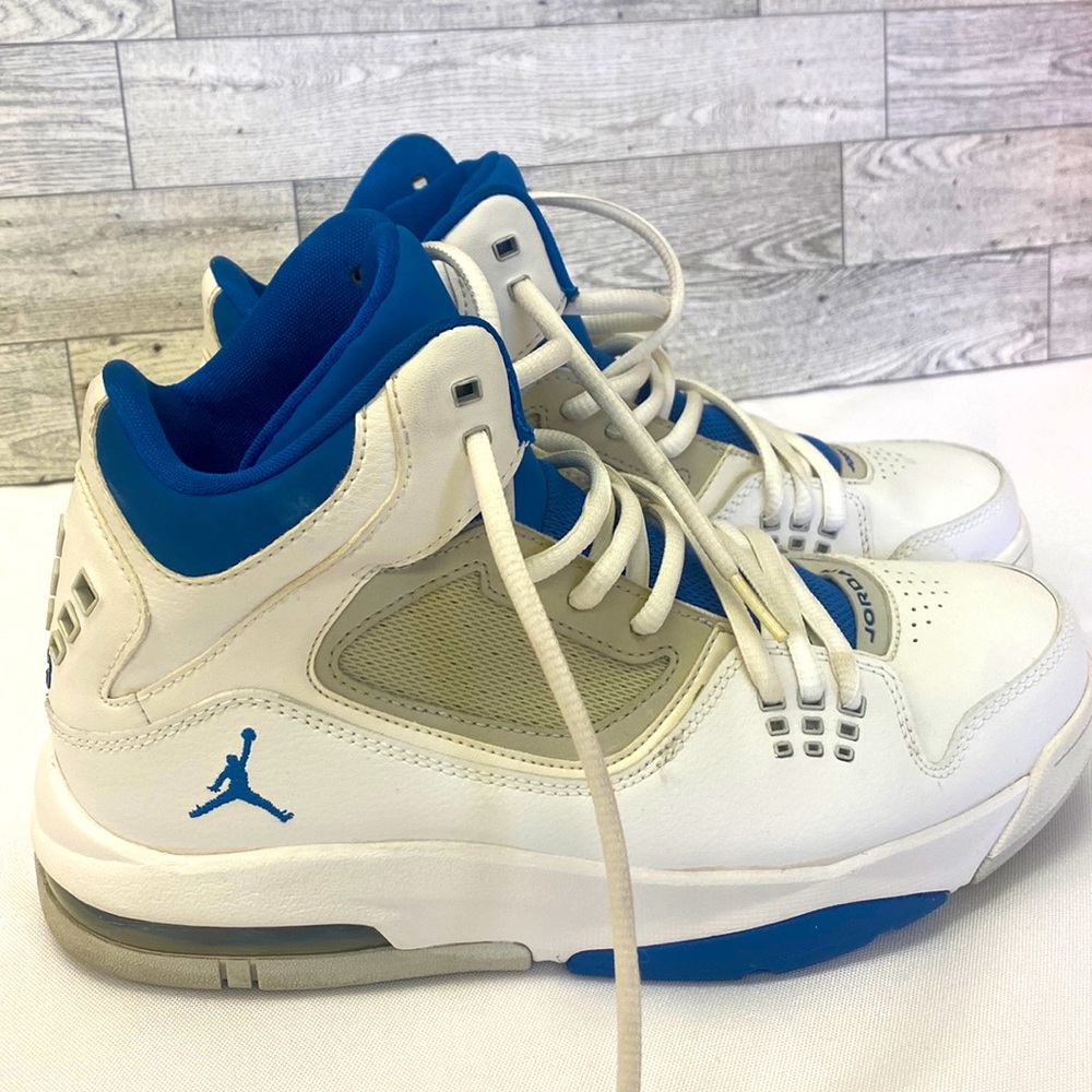Air Jordan Flight 23